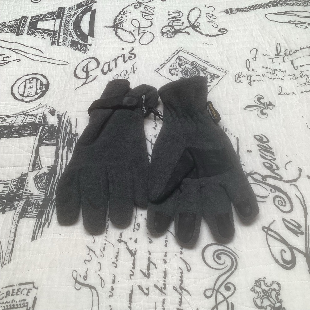 🔥 SALE 20% OFF-BEC-TECH gloves, size L.   115